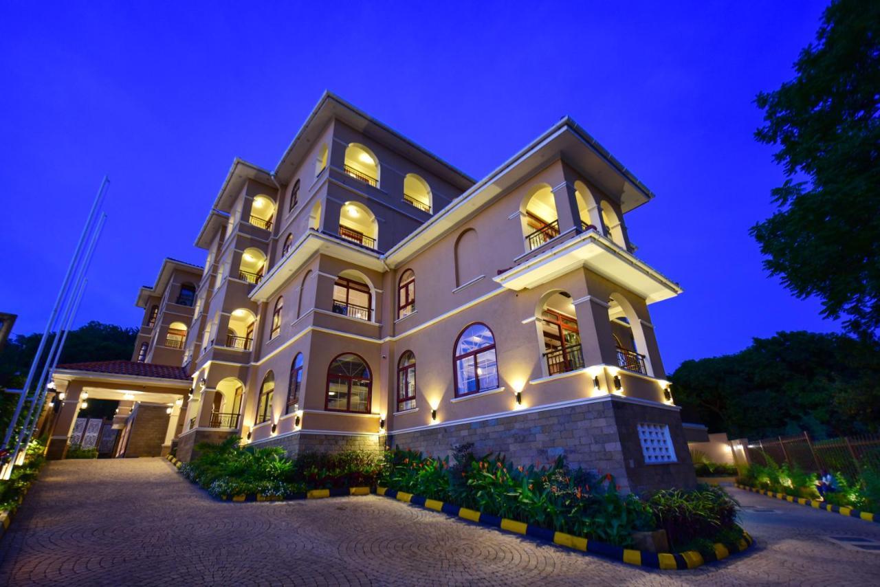 Casa Solada Hotel Kampala Bagian luar foto