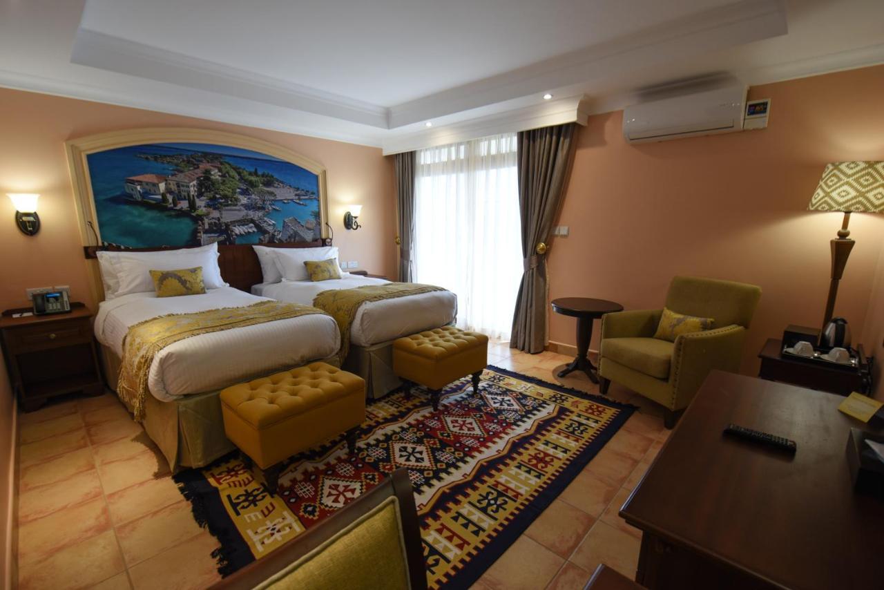 Casa Solada Hotel Kampala Bagian luar foto