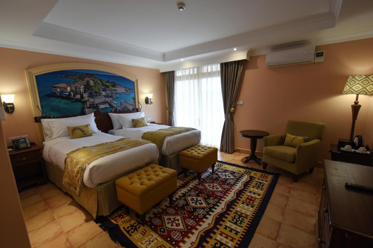 Casa Solada Hotel Kampala Bagian luar foto
