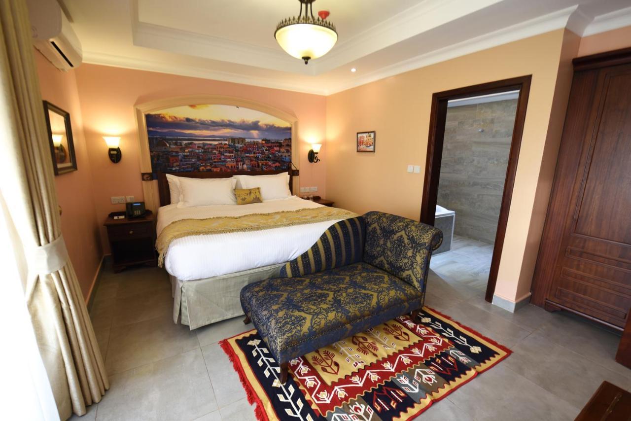 Casa Solada Hotel Kampala Bagian luar foto