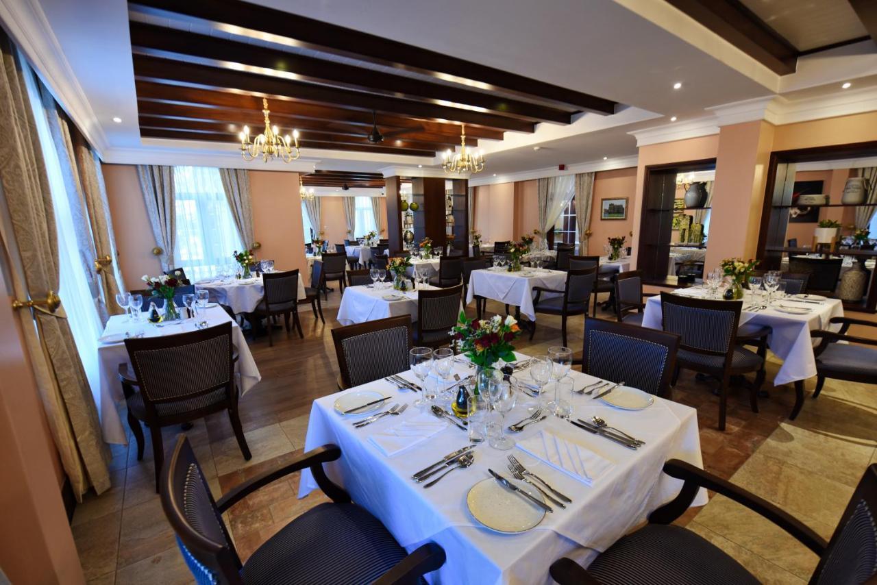 Casa Solada Hotel Kampala Bagian luar foto