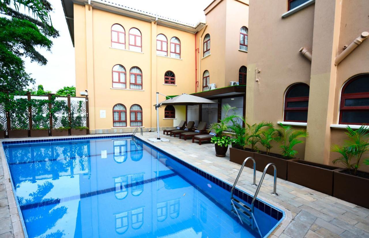 Casa Solada Hotel Kampala Bagian luar foto