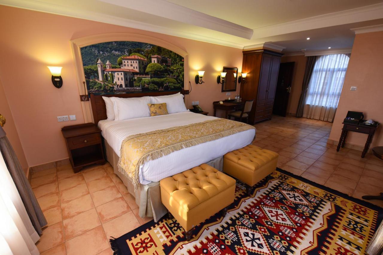 Casa Solada Hotel Kampala Bagian luar foto