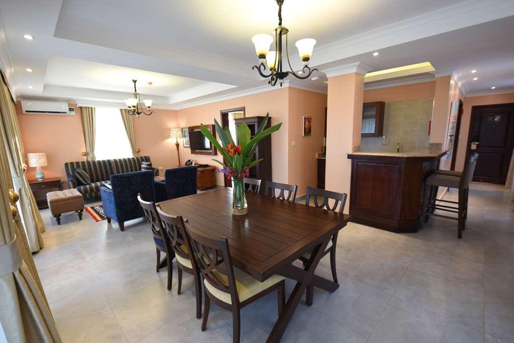 Casa Solada Hotel Kampala Ruang foto